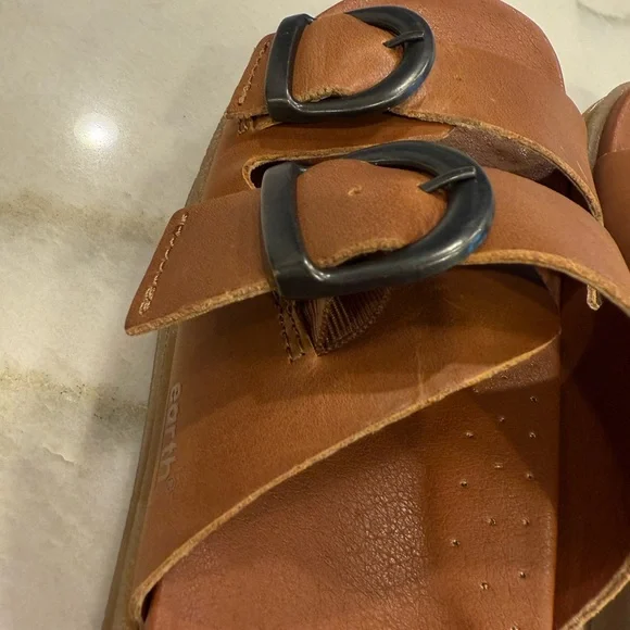 Earth Lory Slide Sandals Size 8 Brown Leather Buckles - Picture 8 of 13